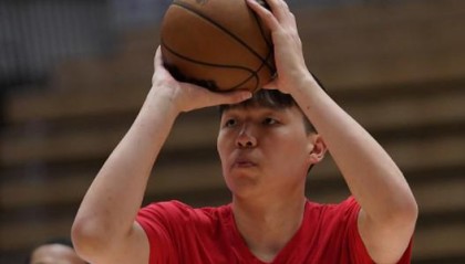 乐鱼体育-高效，杨瀚森G联赛16投14中砍下31分8板3助1断1帽