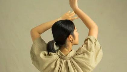 乐鱼体育APP-【夜读】全才凯恩，既能摧城拔寨还可防守破坏